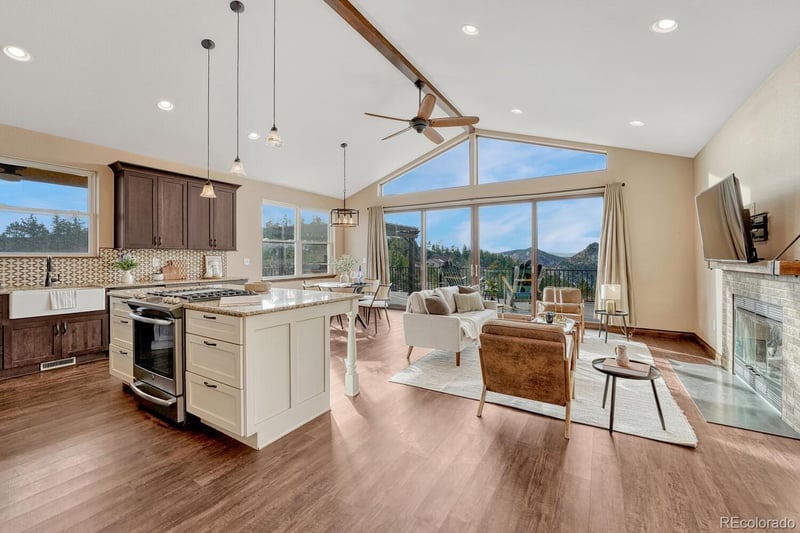 1260 Glenrock Dr, Colorado Springs, CO 80926