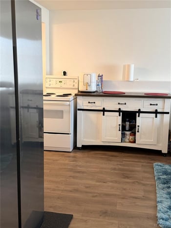 1416 Pitkin Cir, Aurora, CO 80017