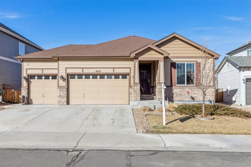 7757 Blue Water Ln, Castle Rock, CO 80108