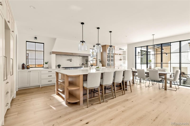 2658 Adams St, Denver, CO 80210