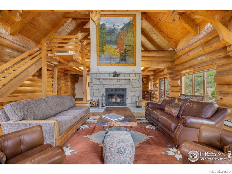 95 Choctaw Rd, Lyons, CO 80540