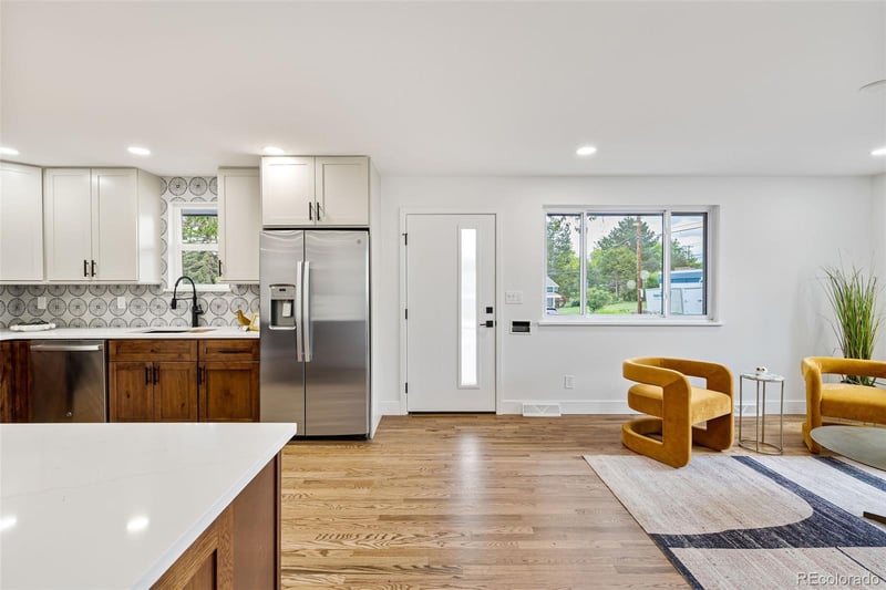 5573 Huron St, Littleton, CO 80120