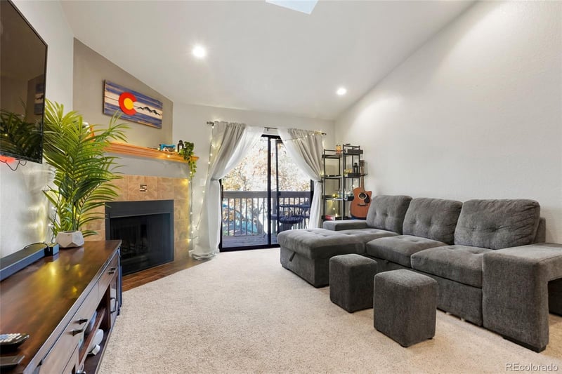 10273 Peakview Ave #D202, Englewood, CO 80111
