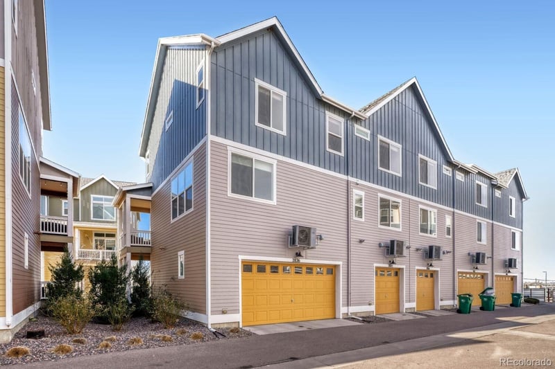 2826 Fox Ct, Englewood, CO 80110