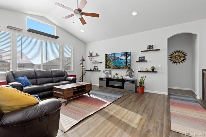 265 Hillspire Dr, Windsor, CO 80550