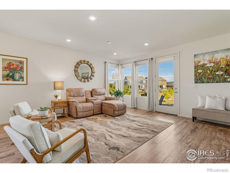 3011 Pawnee Creek Dr, Loveland, CO 80538