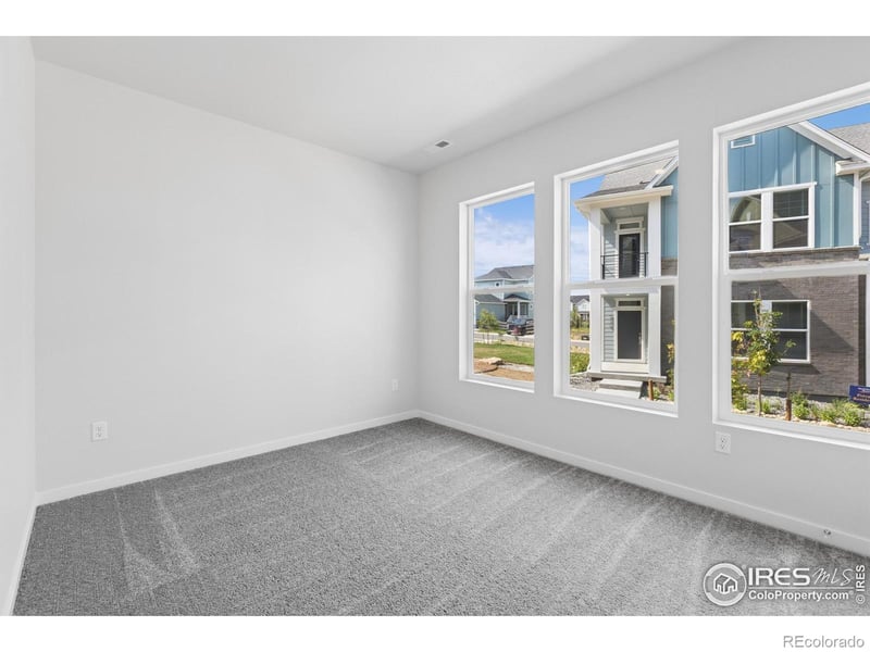 6340 Deerfoot Dr, Loveland, CO 80538