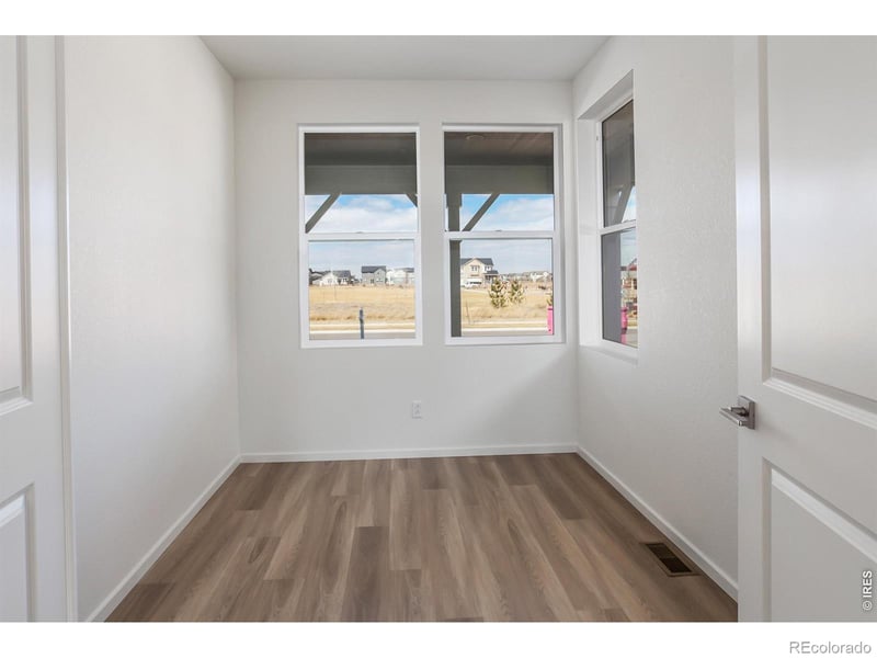 6079 Red Barn Rd, Timnath, CO 80547