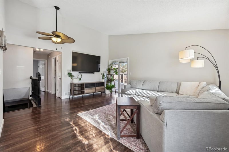 19499 Brown Dr, Aurora, CO 80013