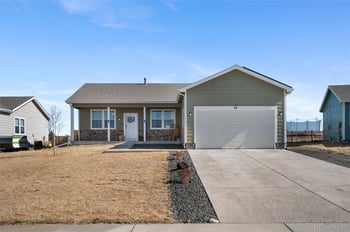 84 4th Ave, Deer Trail, CO 80105