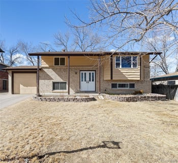 1841 Saulsbury Ct, Lakewood, CO 80232