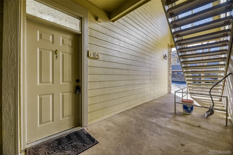 10427 Hampden Ave #104, Lakewood, CO 80227