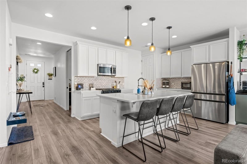 25583 Bayaud Ave, Aurora, CO 80018