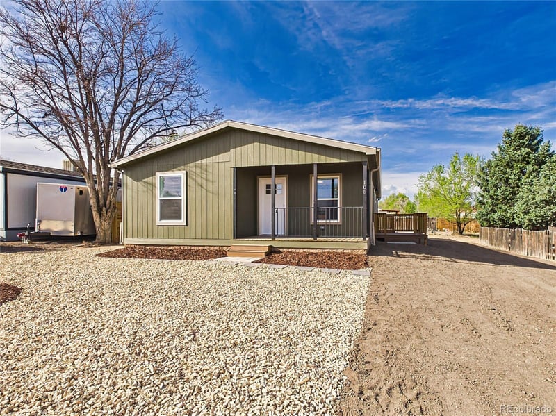 105 Cellini Dr, Pueblo, CO 81007