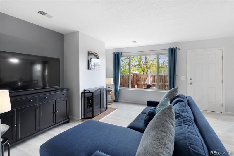 1910 102nd Ave, Thornton, CO 80260