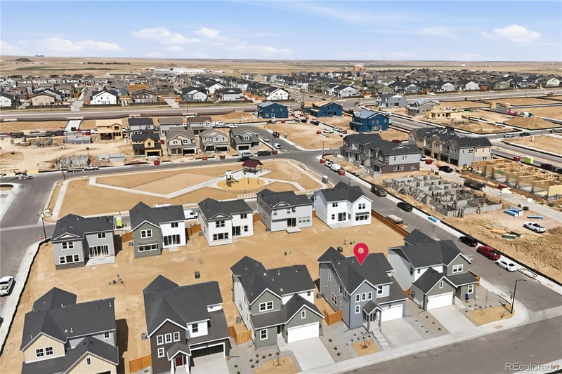 28445 4th Ave, Watkins, CO 80137