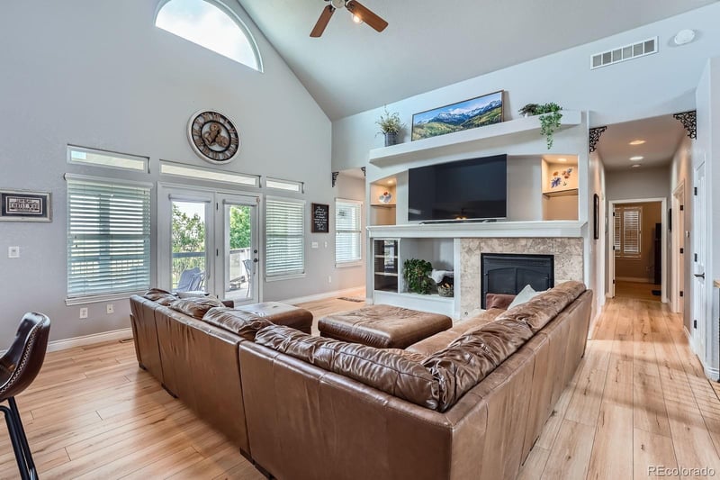 705 Antelope Dr, Bennett, CO 80102