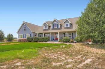 705 Antelope Dr, Bennett, CO 80102