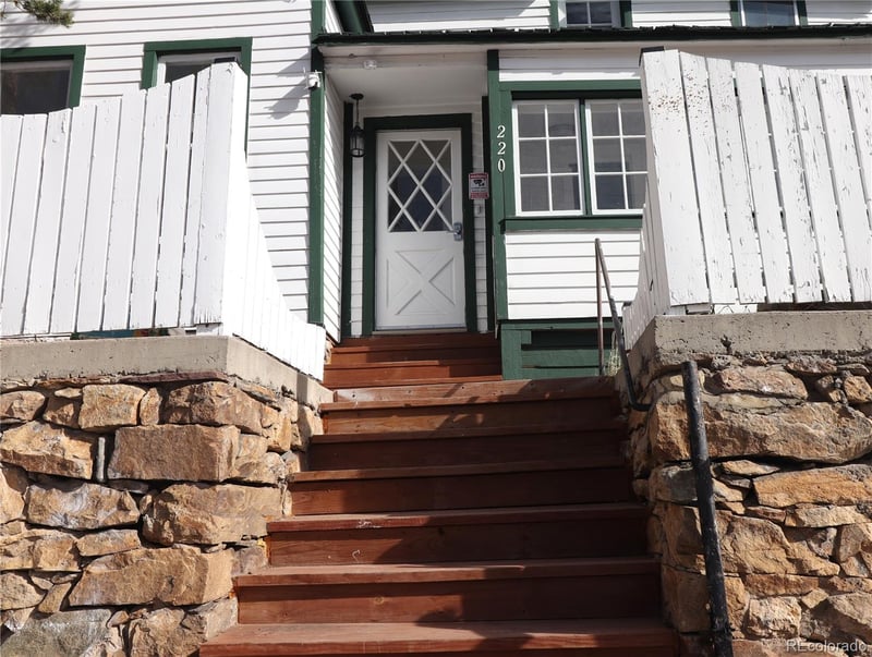 220 1st High St, Central City, CO 80427