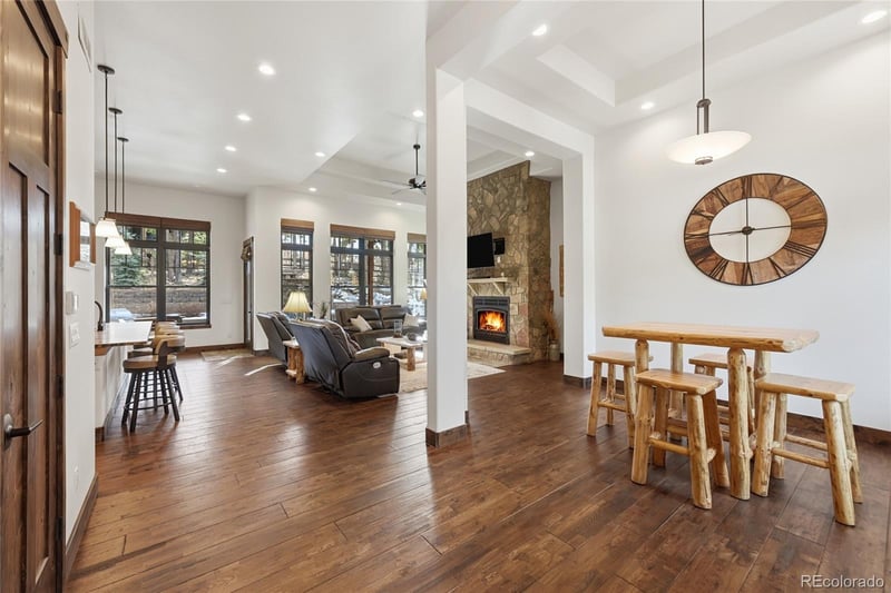 1372 Kenosha Dr, Larkspur, CO 80118