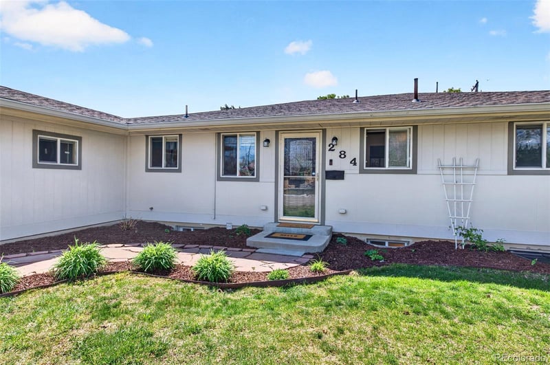 284 Shepperd Ave, Littleton, CO 80120