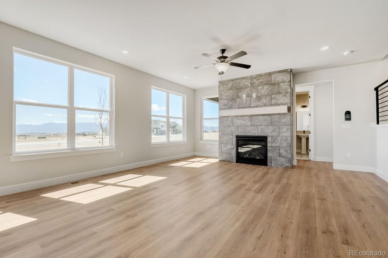 8702 Long Beach Ter, Colorado Springs, CO 80908