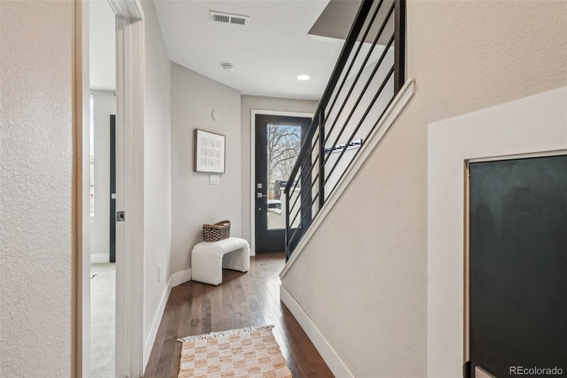 1725 Eaton St, Lakewood, CO 80214