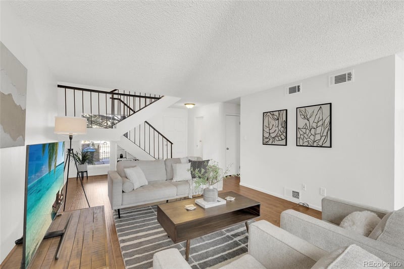 7165 Vine Cir, Centennial, CO 80122