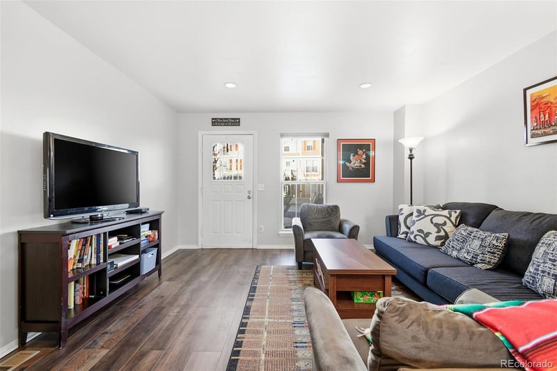 9368 Ontario Dr, Littleton, CO 80128