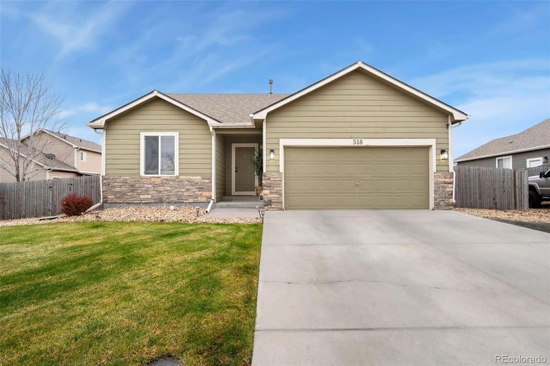 518 29th St Rd, Greeley, CO 80631