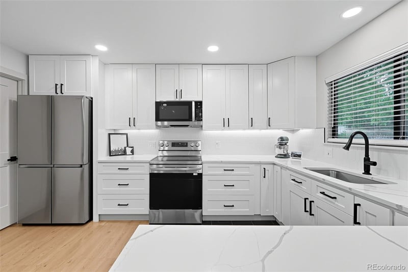 6438 Louthan St, Littleton, CO 80120