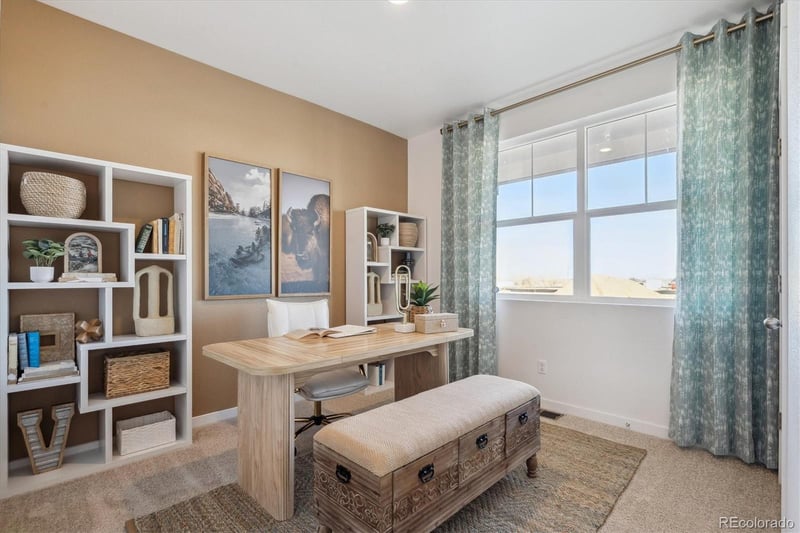 9865 Ceylon Ct, Commerce City, CO 80022