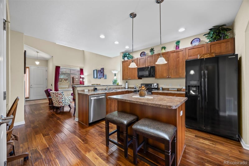 8615 Gold Peak Pl #F, Highlands Ranch, CO 80130