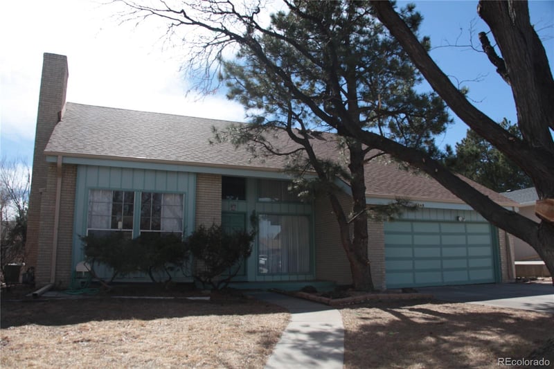 15362 8th Ave, Aurora, CO 80011