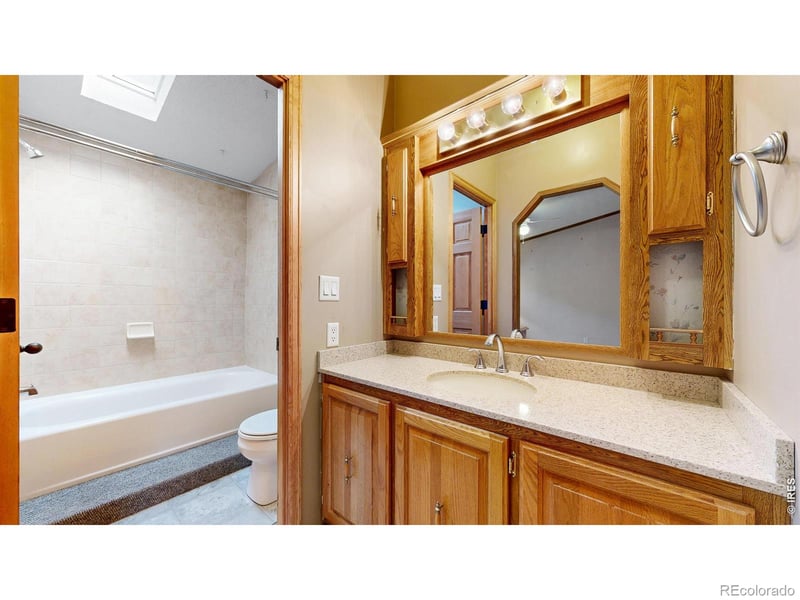 1008 Fairway Ln, Estes Park, CO 80517