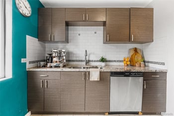 2870 Pontiac St, Denver, CO 80207