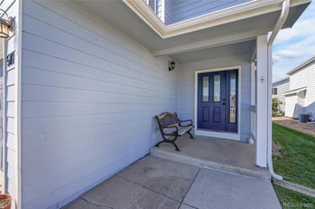 511 Sterling Ln, Dacono, CO 80514