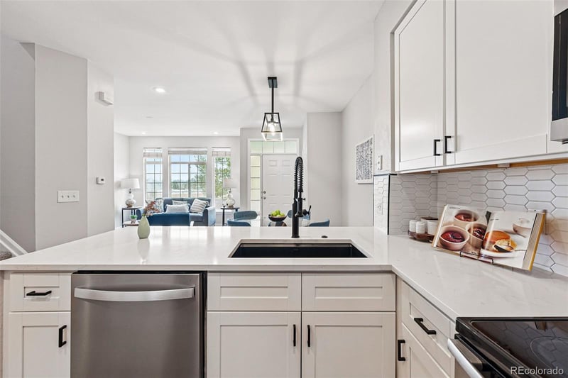 5555 Briarwood Ave #2604, Centennial, CO 80122