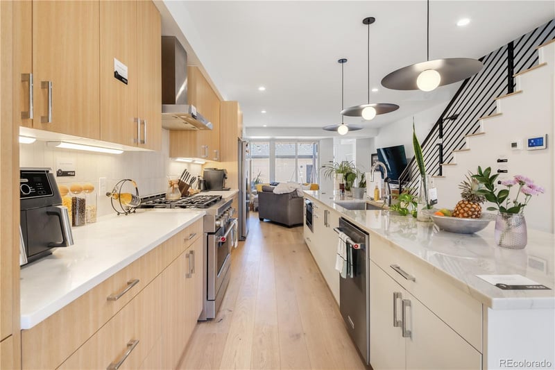 1542 Vrain St, Denver, CO 80204