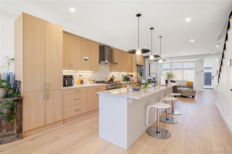 1542 Vrain St, Denver, CO 80204