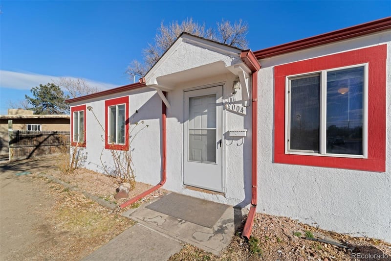 6004 Hudson St, Commerce, CO 80022