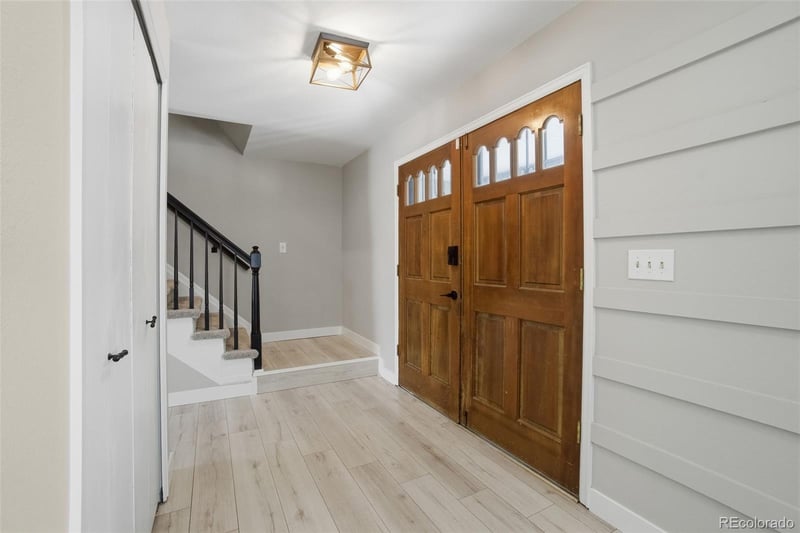 5716 Lisbon Way, Centennial, CO 80015