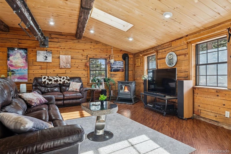 150 Mount Fisher Ct, Livermore, CO 80536