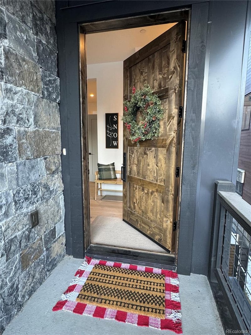 111 Geneva Dr, Silverthorne, CO 80498