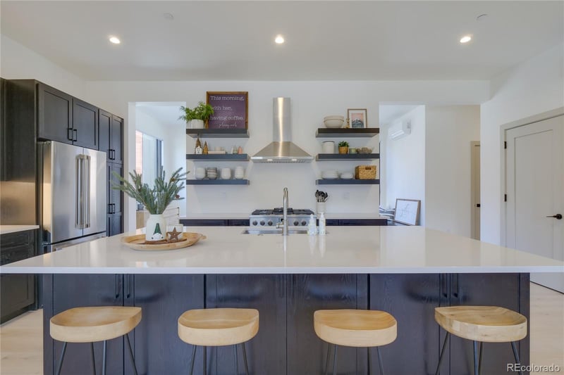 111 Geneva Dr, Silverthorne, CO 80498