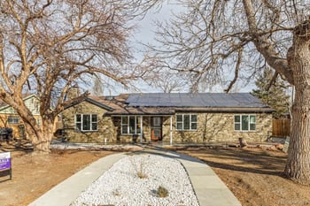 938 Salem St, Aurora, CO 80011