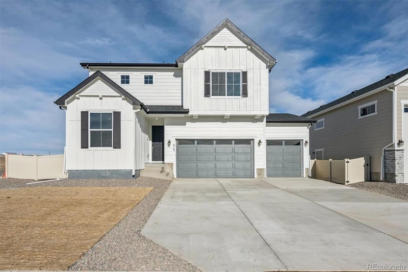 313 Smith Ave, Keenesburg, CO 80643