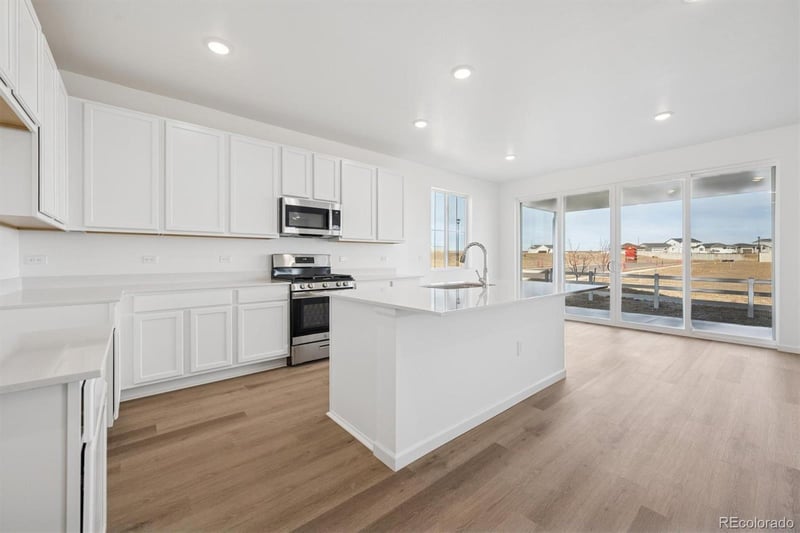 313 Smith Ave, Keenesburg, CO 80643