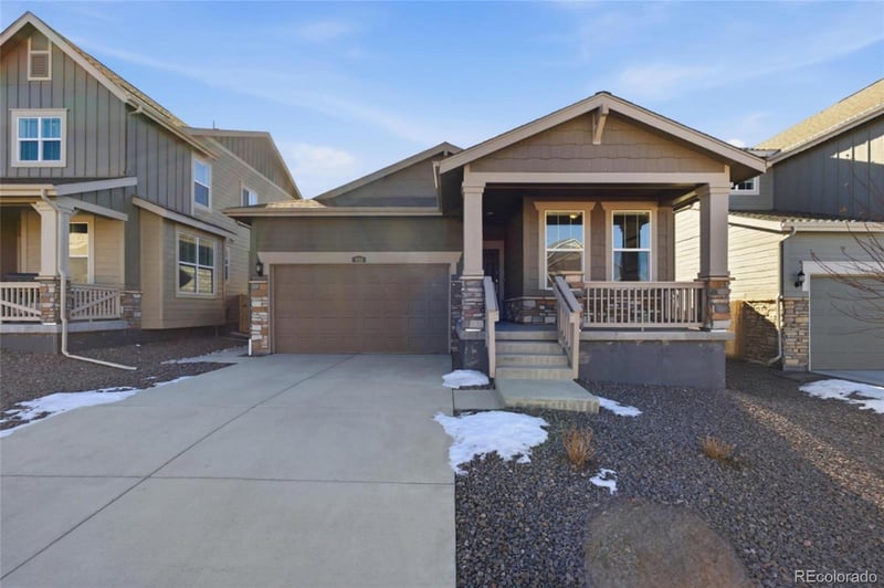 930 Thinleaf Ln, Elizabeth, CO 80107