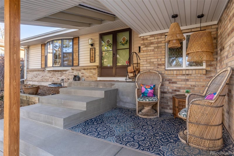 7386 Bannock Dr, Littleton, CO 80120